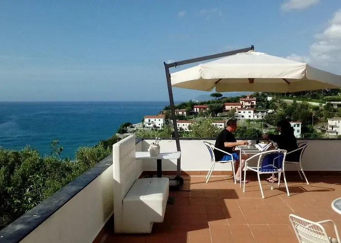 Ghirindoun Apartmán Celle Ligure